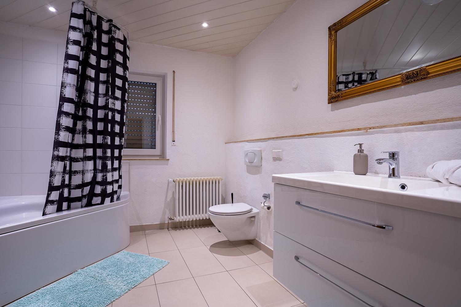 Epa Apartment - Espana Style รูสท์ ภายนอก รูปภาพ